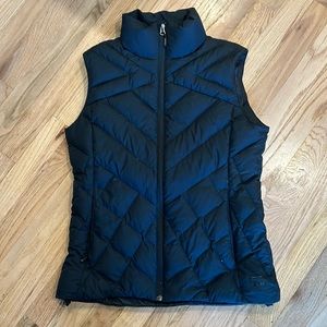 REI Therum black down vest